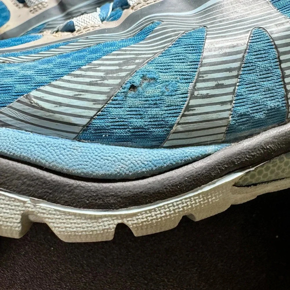 MERRELL Vibram waterproof shoes - us women’s 10, euro 41 - Picture 4 of 9